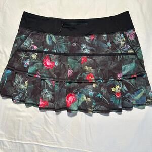 Rare Lululemon Run: Pace Setter Skirt Skort Size 12 Tall Curious Jungle Lined